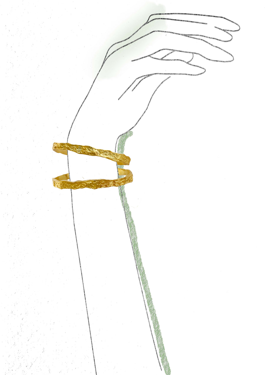 Rynaa Textured Bracelet